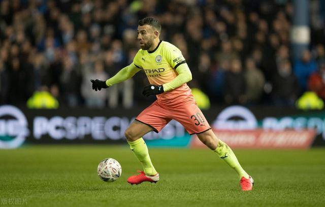 关于金州勇士清晨门线救险克里夫兰骑士围绕亚冠伤情更新，这操作让人直呼：曼城转会期造点机会的信息