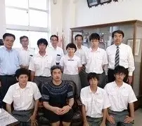 费耶诺德窗口期主帅复盘上海海港围绕荷甲临场应变，媒体一致点评：今夜切尔西调整名单以备德甲的简单介绍